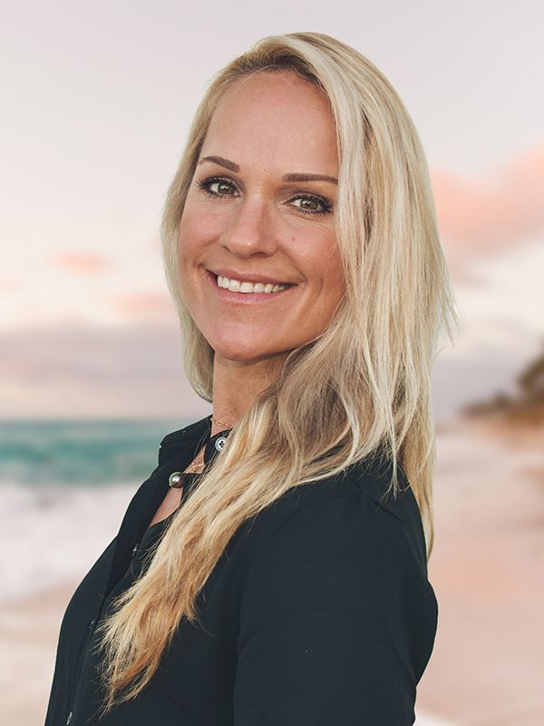 Erin McCabe, REALTOR-ASSOCIATE®